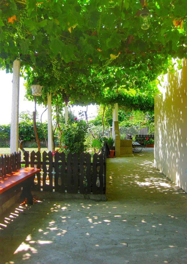 Guest House Dimi Beala Exterior foto